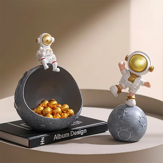 Mini Astronaut Figurine – Aesthetic Space-Themed Home Décor