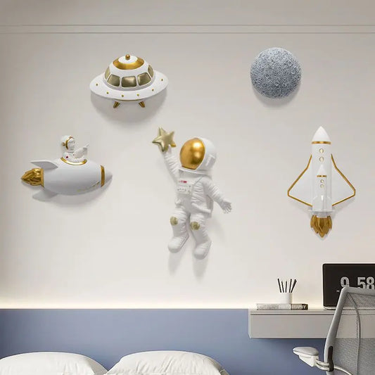 Resin Space Wall Décor – Astronaut, Rocket & UFO Ornaments for Kids’ Rooms